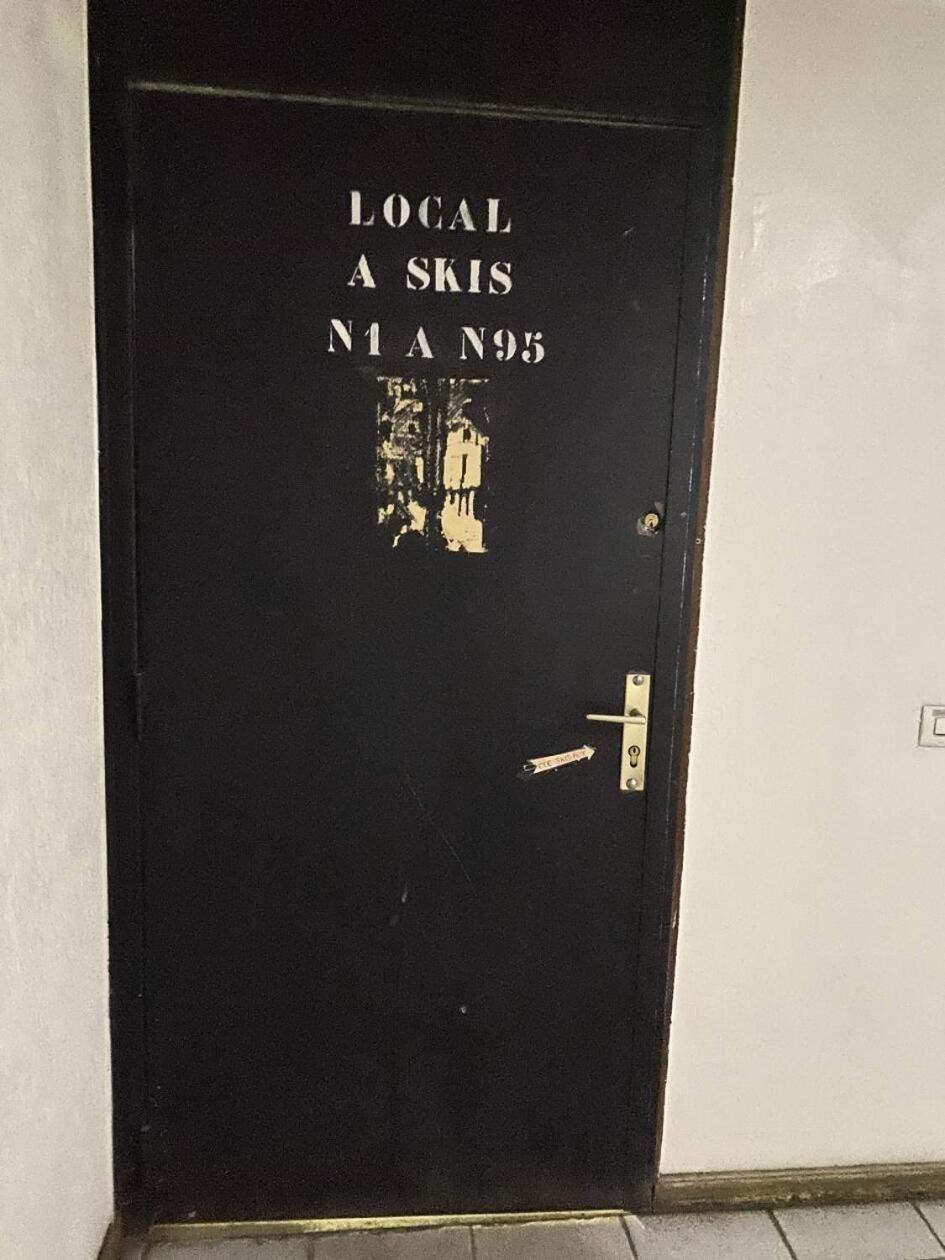 Apartment Neves - Location: Pour 4 Personnes Dans Un Quartier Anime *